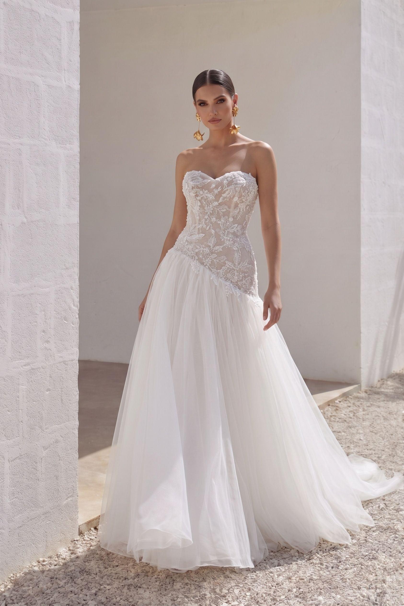 Trumpet-Mermaid Chapel Train Lace Tulle Wedding Dress CW3254 - 45 Days / As Picture:Ivory/Sand / US0-UK2-EUR30 - COCOMELODY